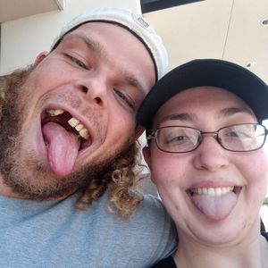 Meet your Posher, Laurie